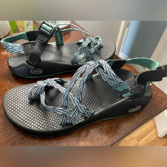 Chaco multi colored toe strap sandals - Picture 2 of 4